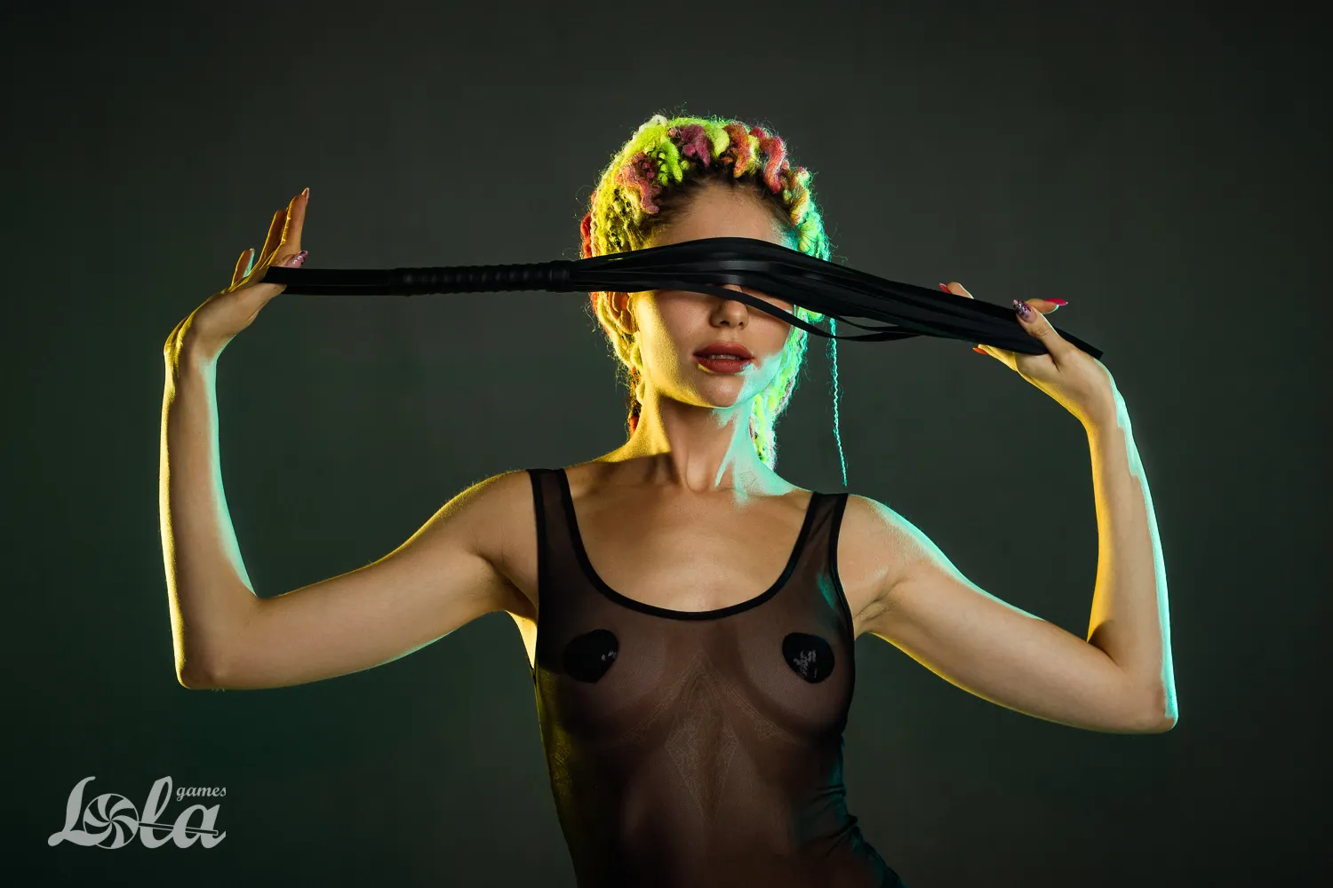 плеть party hard blazing 1121-01lola в России