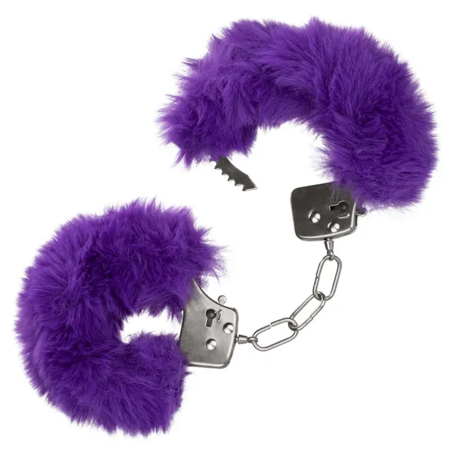 металлические наручники с искусственным мехом ultra fluffy furry cuffs-purpl в России