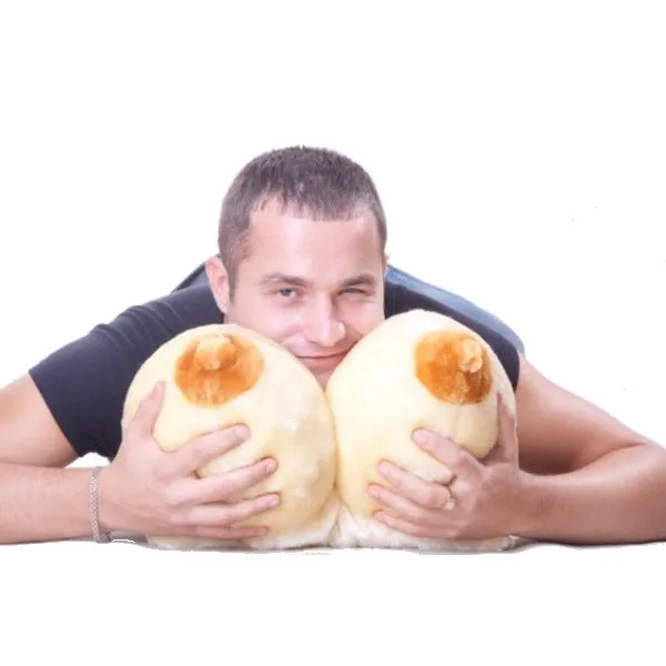 подушка flirton в форме женской груди в России