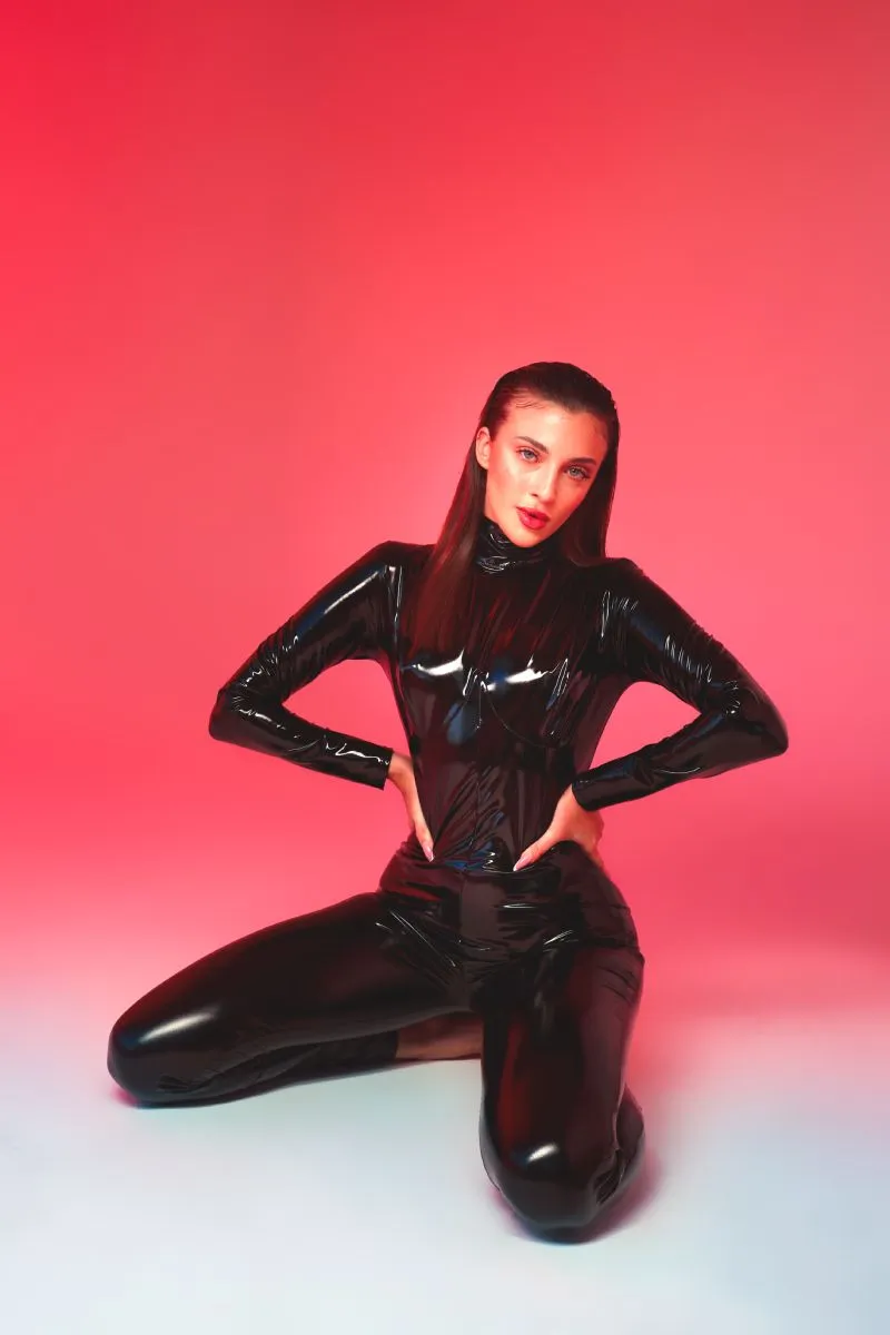 Эротическое комбинезон pinkrabbit ahs, чёрный в России