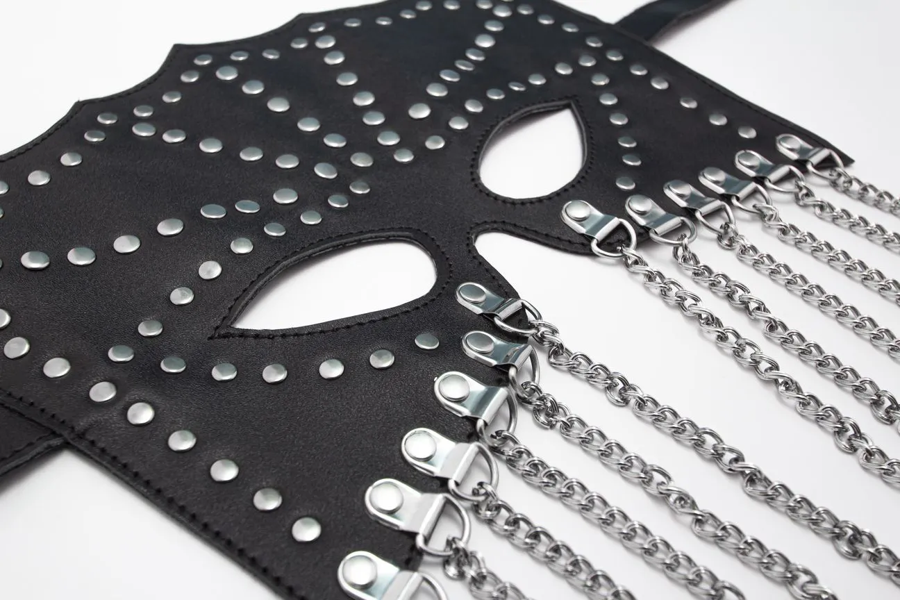 маска на лицо pinkrabbit с цепочками, черная в России