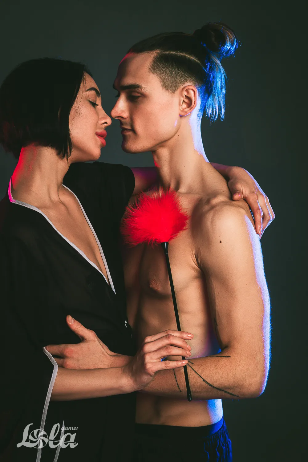 тиклер party hard nightfall red 1080-01lola в России