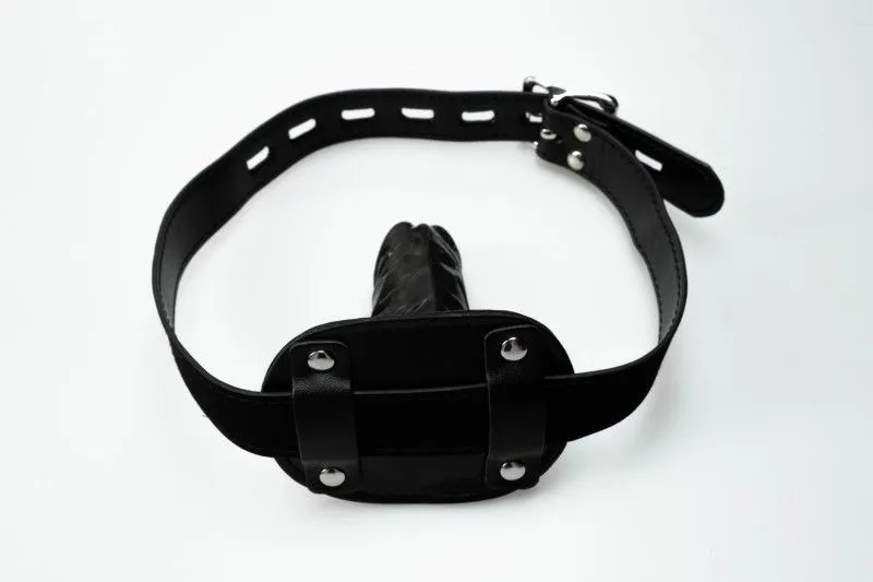 Кляп-фаллос на ремне с замком