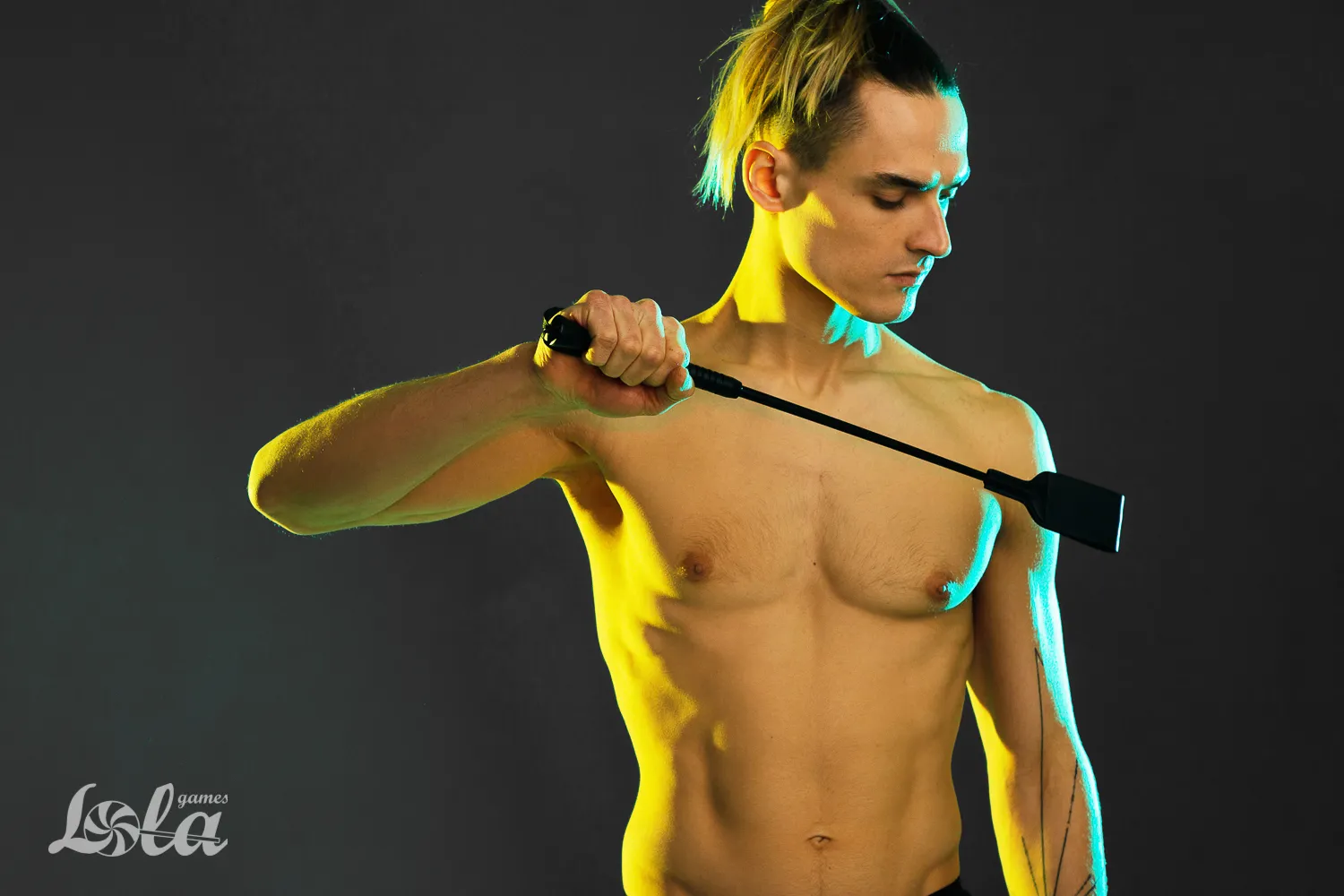 стек party hard savage 1111-01lola в России