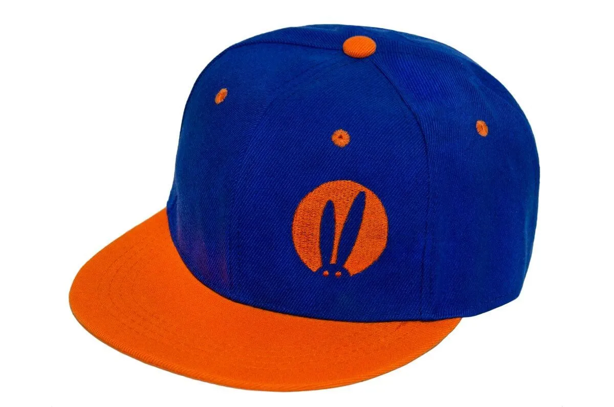 Кепка Розовый Кролик с логотипом РК, сине-оранжевая