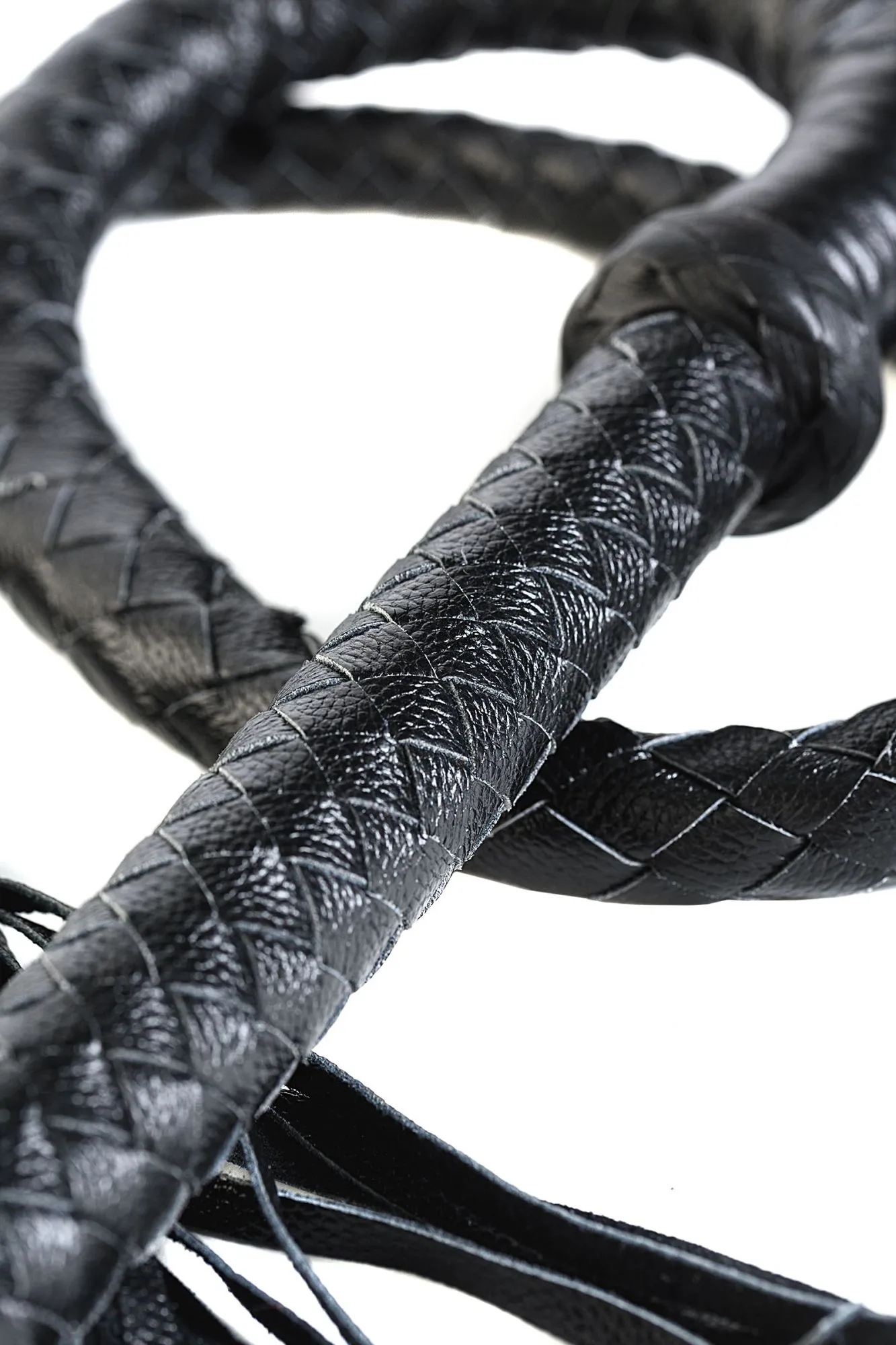 кнут плеть toyfa theatre кожаный, cерый, 1,75 м в России