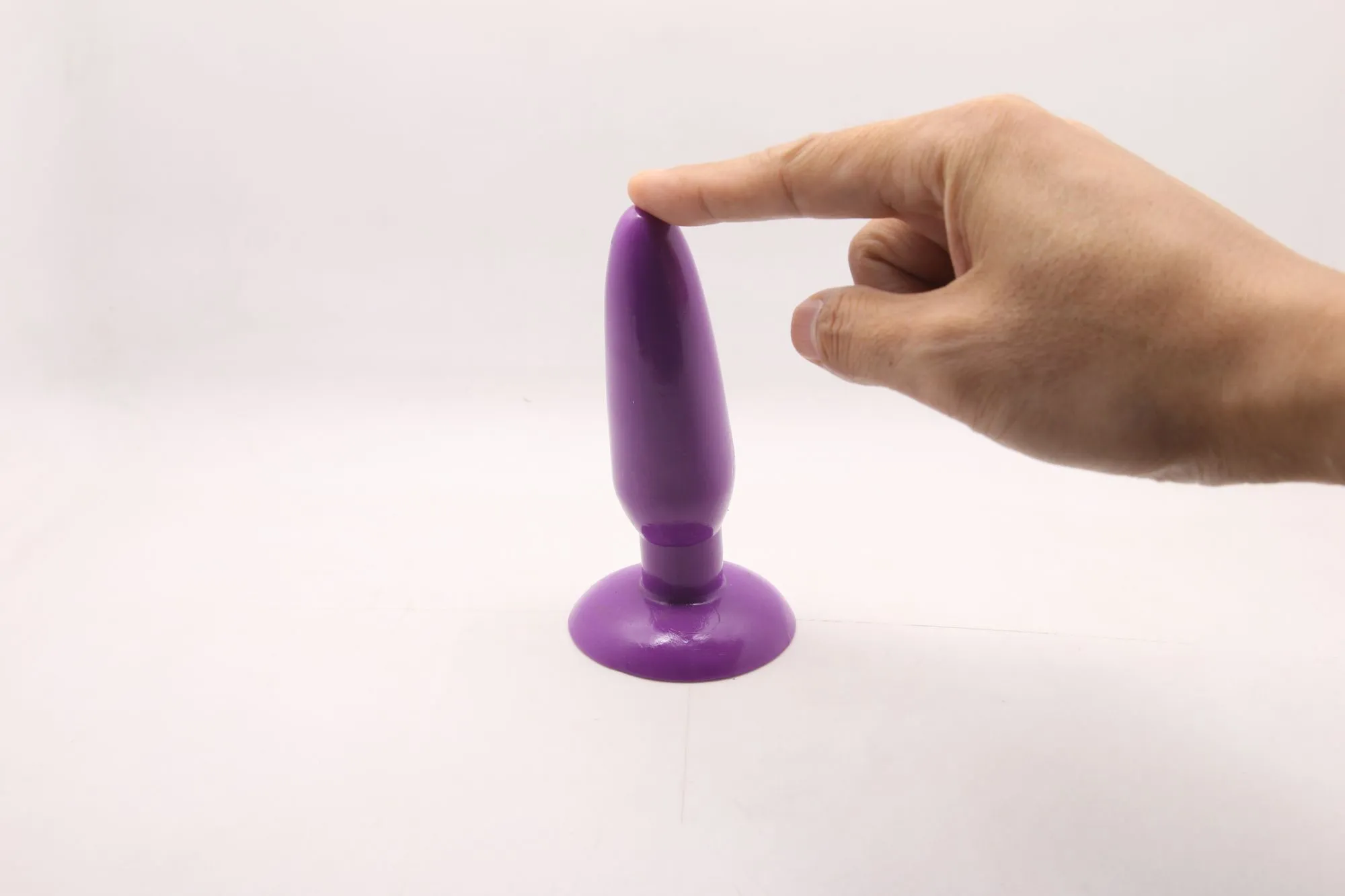 анальная пробка с присоской 3,7 см purple bi-017001r в России