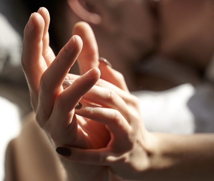 Секс без чувств или чувства без секса: что сложнее? Секс без чувств или чувства без секса: что сложнее?