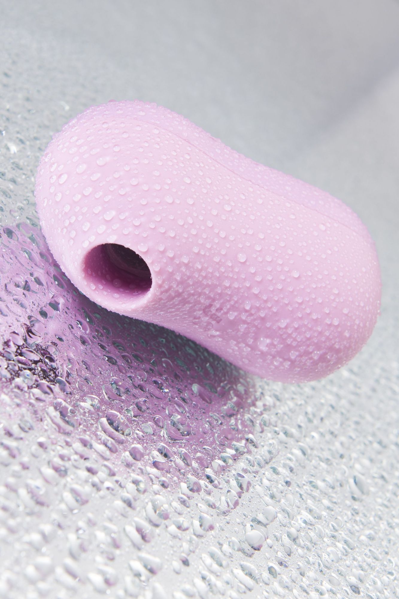 вакуум-волновой бесконтактный стимулятор клитора satisfyer cotton candy, силикон, фиолетовый, 8,6 см в России