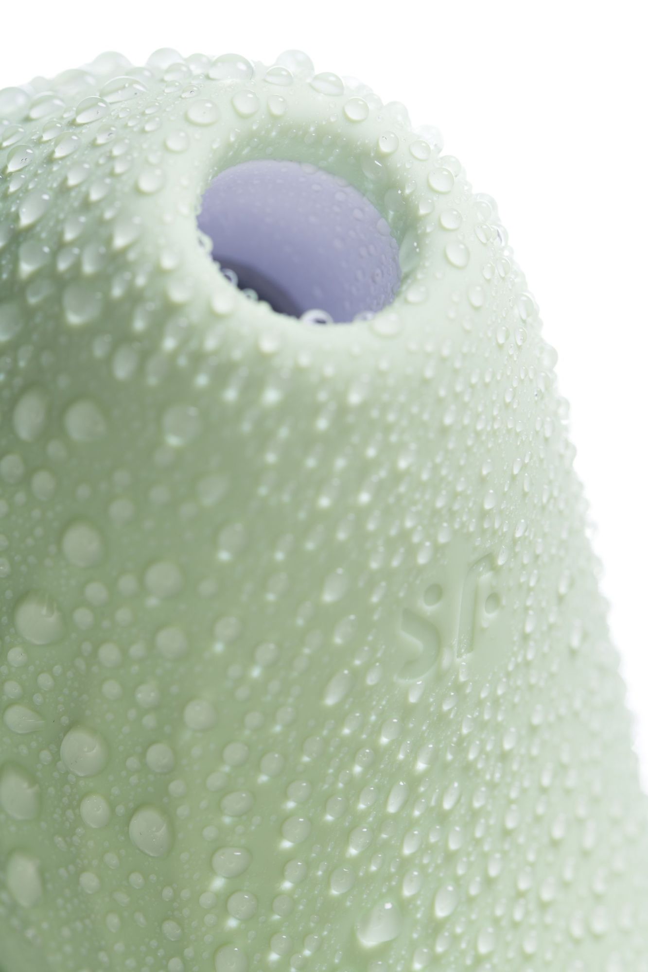 вакуум-волновой бесконтактный стимулятор клитора satisfyer pearl diver, силикон, зеленый, 5 см в России