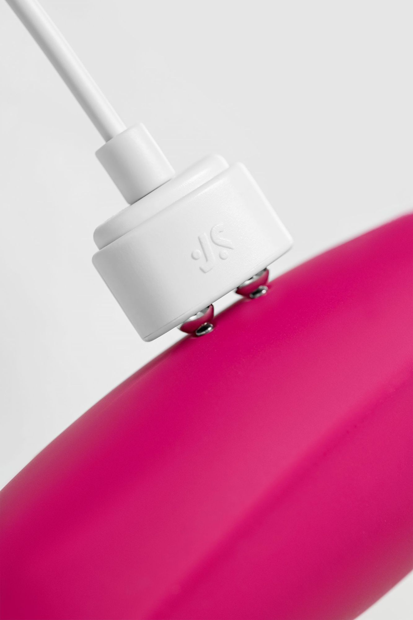 вакуум-волновой бесконтактный стимулятор клитора satisfyer twirling pro, силикон, малиновый, 20 см в России