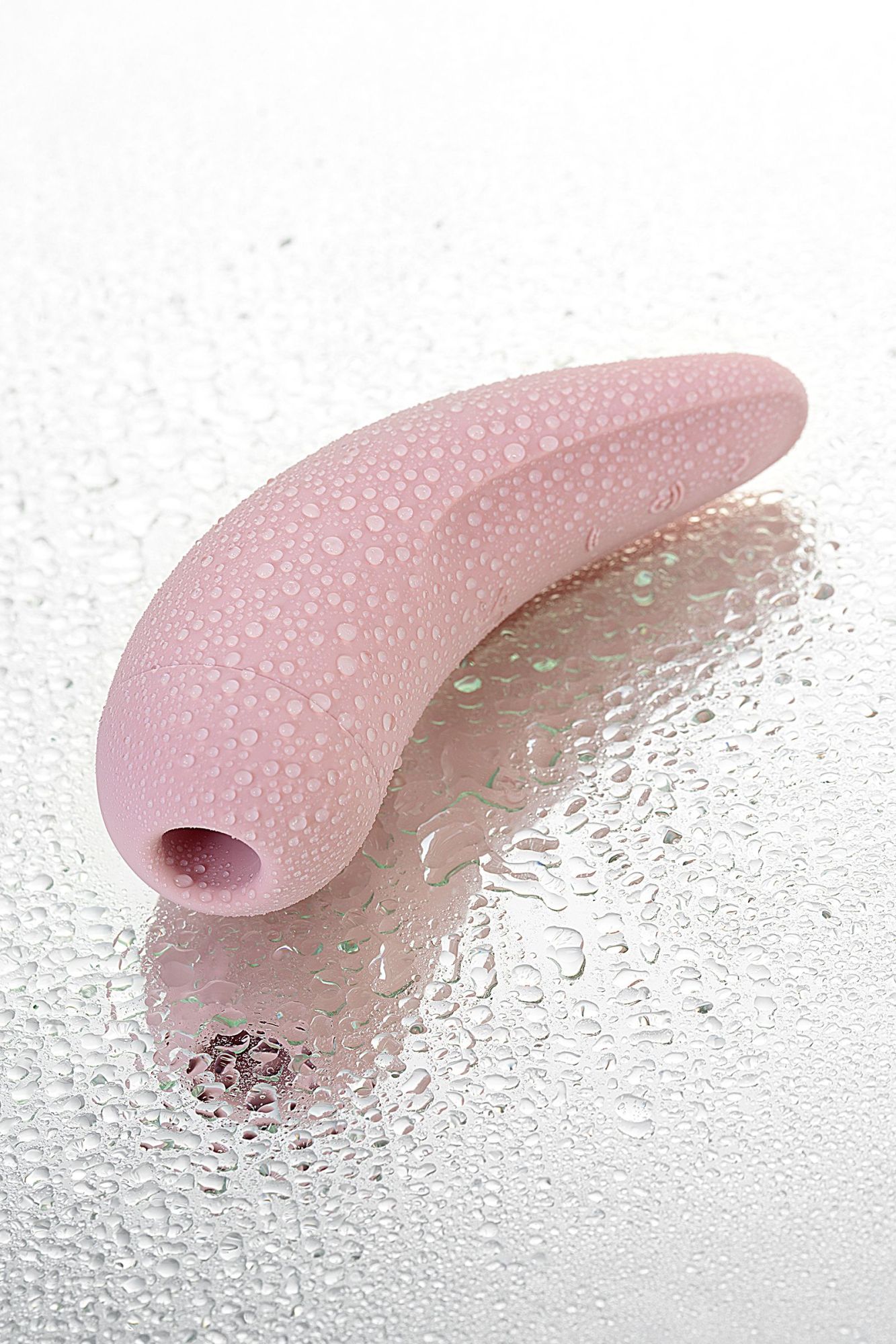вакуум-волновой бесконтактный стимулятор клитора satisfyer curvy 2+, силикон, розовый, 13,41 см. в России