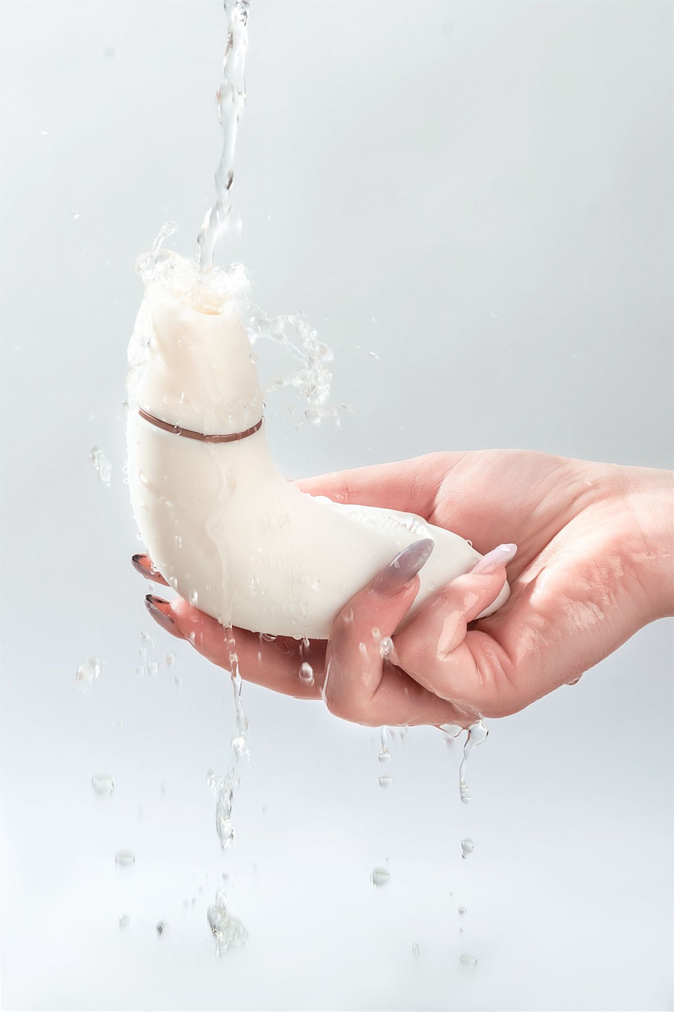 стимулятор клитора satisfyer pro plus vibration, силикон+abs пластик, белый, 19 см. в России