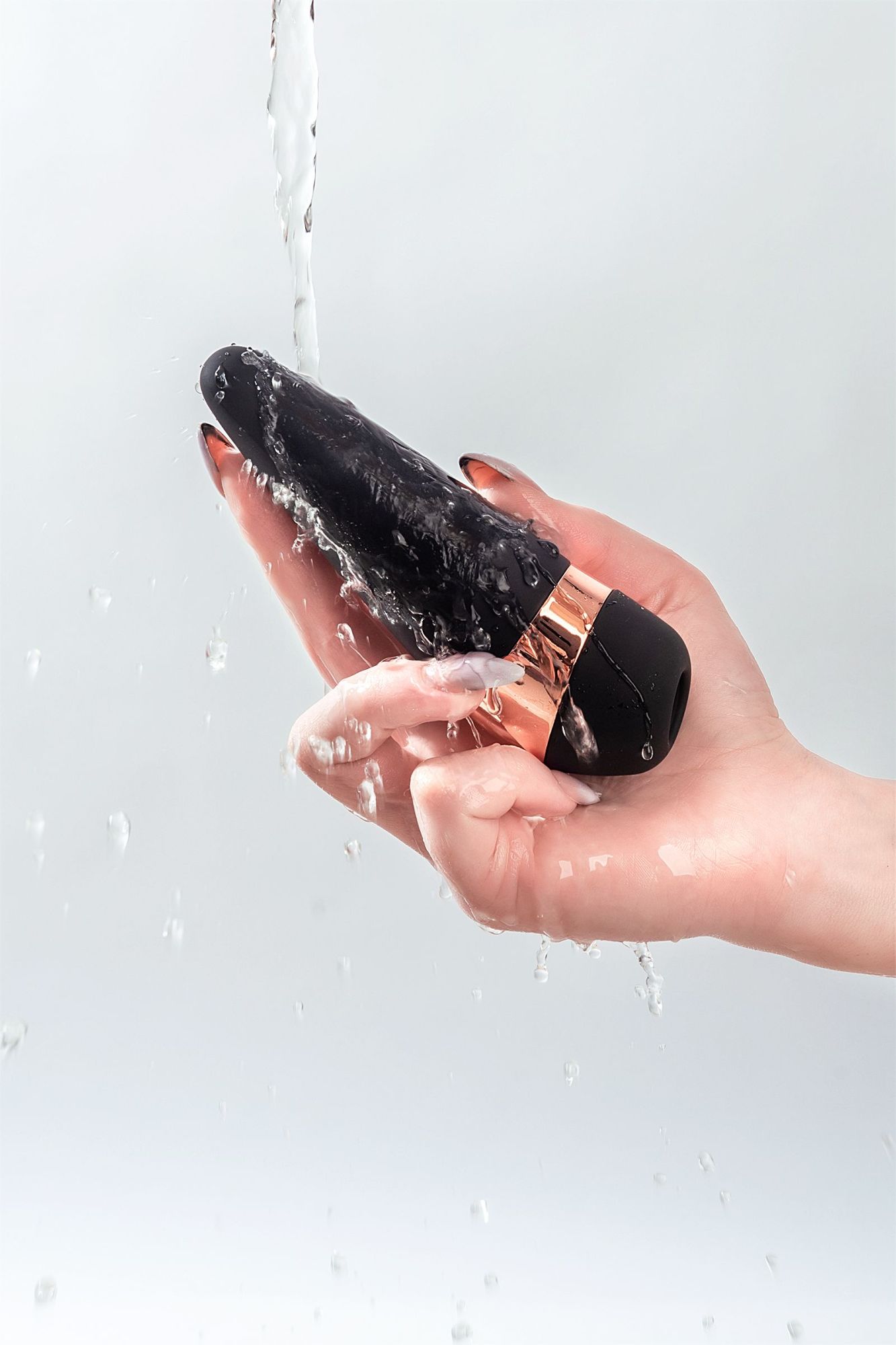вакуум-волновой бесконтактный стимулятор клитора satisfyer pro 3 vibration, силикон, черный, 14 см. в России