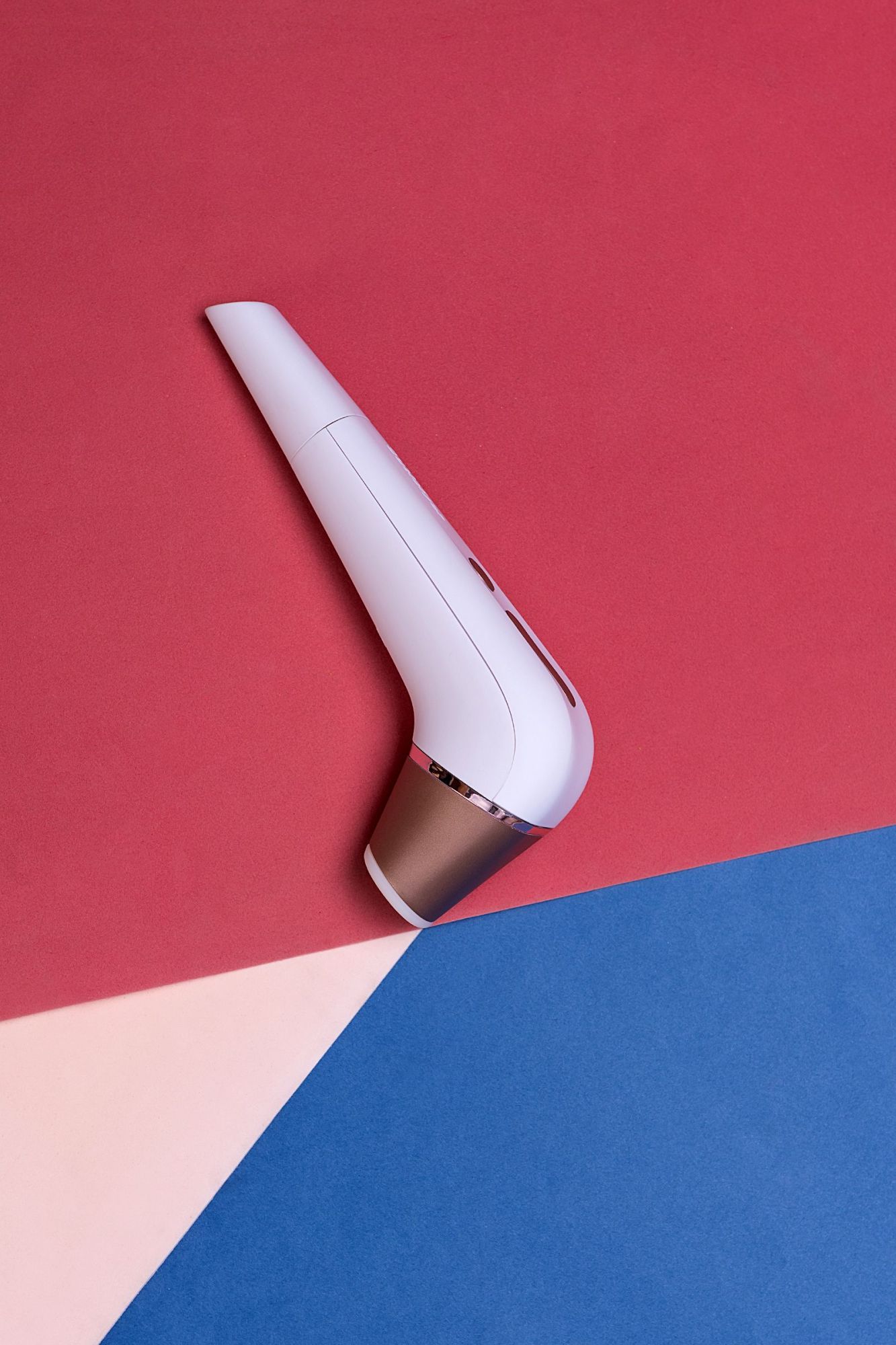 вакуум-волновой бесконтактный стимулятор клитора satisfyer 2 ng, abs пластик, белый, 17 см. в России