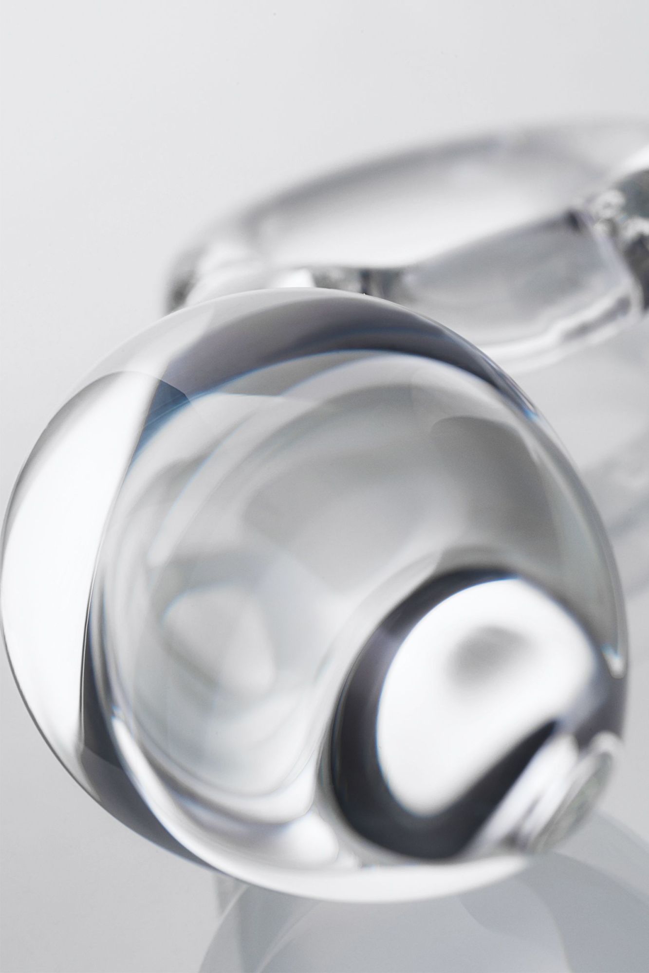 анальная втулка sexus glass, стекло, прозрачная, 14,5 см, ø 4 см с колечком в России