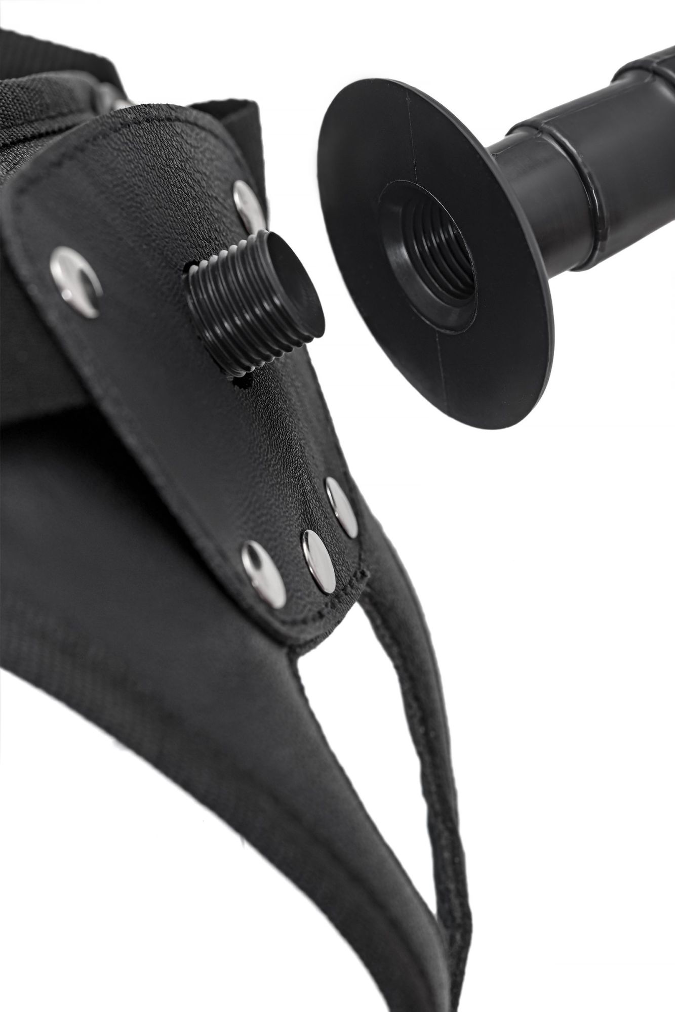 трусики для страпона realstick strap-on onyx, экокожа, черные в России