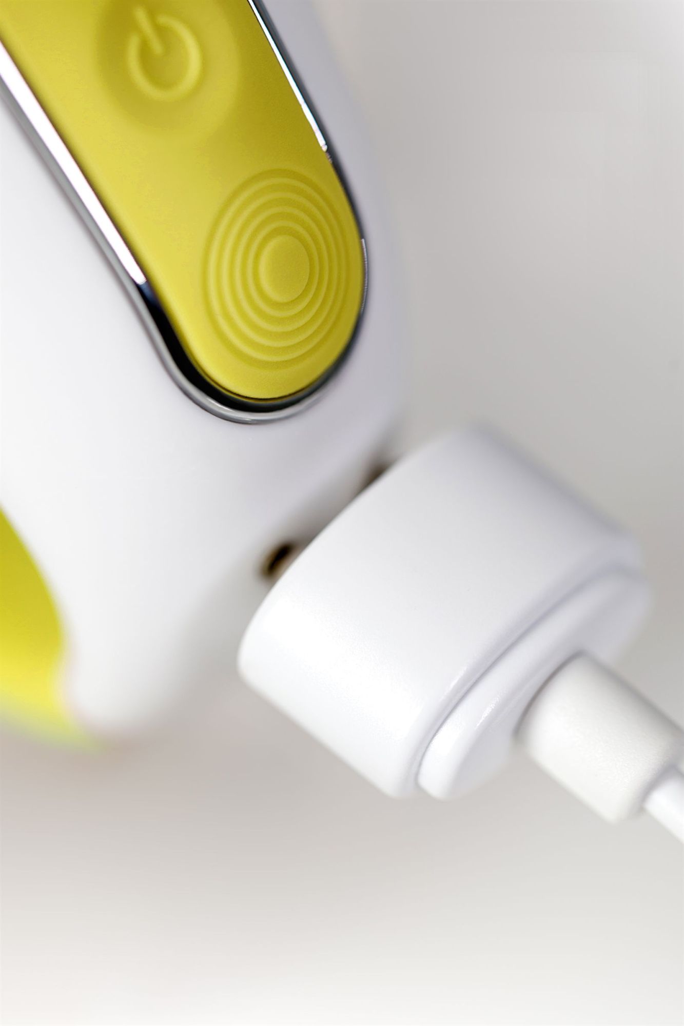 нереалистичный вибратор satisfyer vibes yummy sunshine, силикон, желтый, 22,5 см. в России