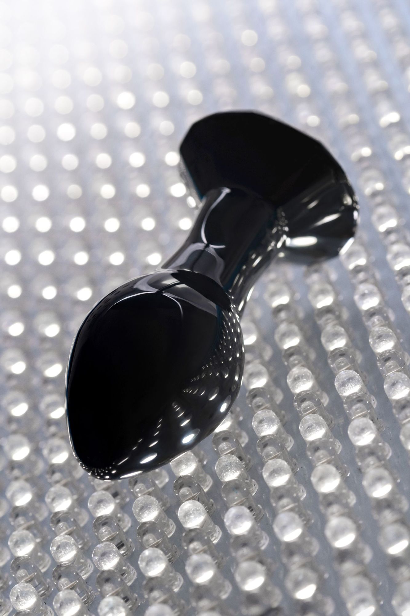 анальная втулка sexus glass, стекло, черная, 8,5 см в России